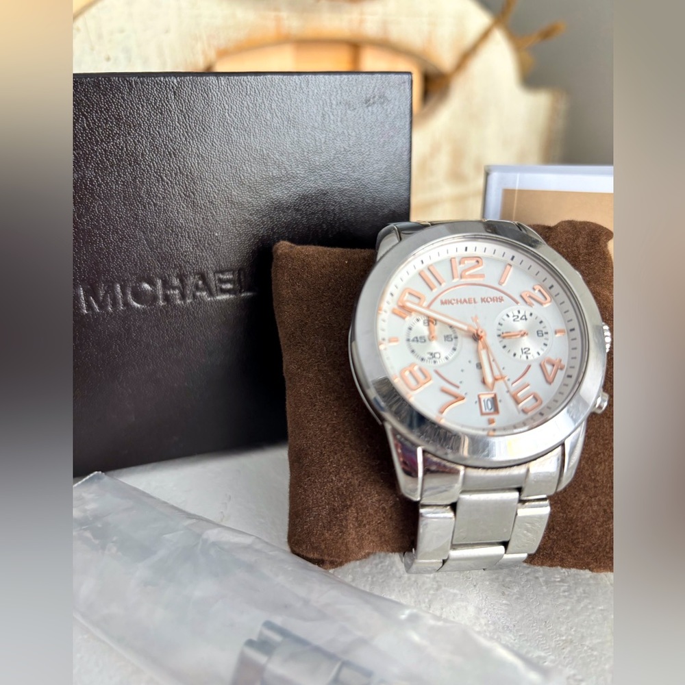 MK Link Watch